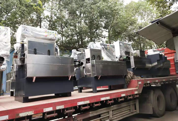 �Ͼ�����Сĥ����(xi��n)�l(f��)؛�F(xi��n)��(ch��ng)