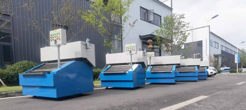 ���տ͑������Ԅ�(d��ng)���ϙC(j��)�l(f��)؛�F(xi��n)��(ch��ng)